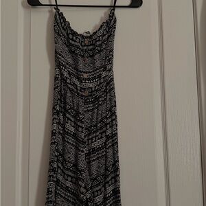 Black and White Patterned Women's Dress